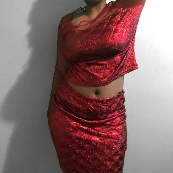 Red Long Sleeve Two Piece Set - Picture 4 of 8